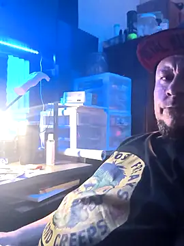 Snapshot of Tyrish361 chatting on 03/23/25, 04:16 Tyrish361 online show from 03/23/25, 04:16