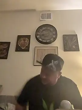 Snapshot of Tyrish361 chatting on 04/06/26, 04:46 Tyrish361 online show from 04/06/26, 04:46