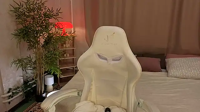 Valerie Woods online show from 07/20/26, 12:03