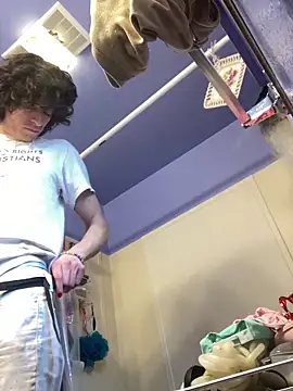 gurlnips online show from 03/16/25, 12:01