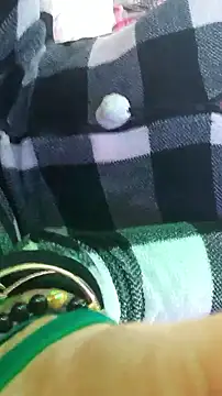 gurlnips online show from 01/16/26, 02:10