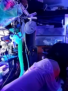 gurlnips online show from 03/14/26, 11:43