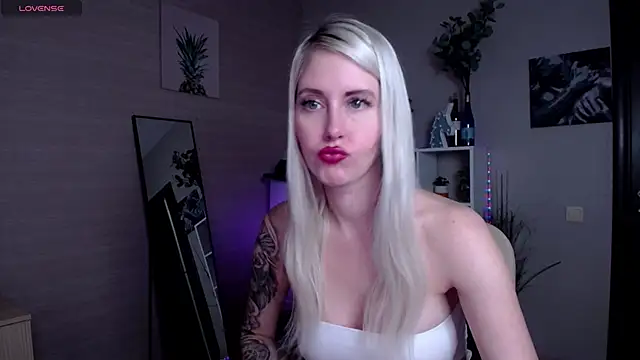 Mermaid N online show from 02/20/25, 01:46