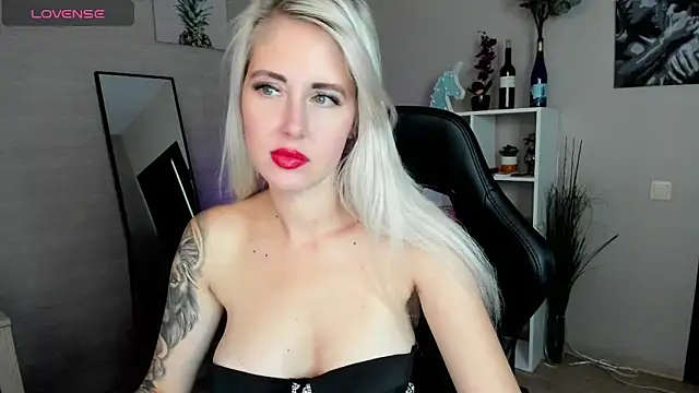 Mermaid N online show from 09/16/25, 01:39