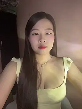 Snapshot of Bae1103 chatting on 07/26/26, 07:59 Bae1103 online show from 07/26/26, 07:59
