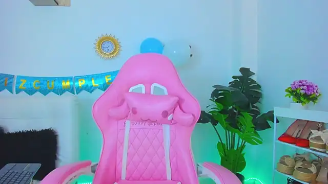 alexajhonson1012 online show from 12/17/25, 10:43