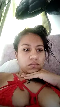 Tiphanydirty3 online show from 12/18/25, 04:02