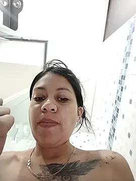 Tiphanydirty3 online show from 07/11/26, 03:37