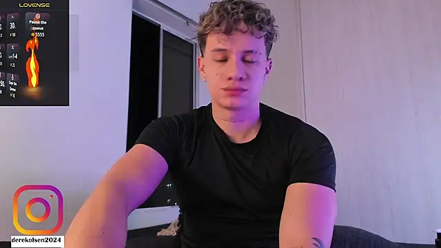 DerekOlsen online show from 09/25/25, 02:59