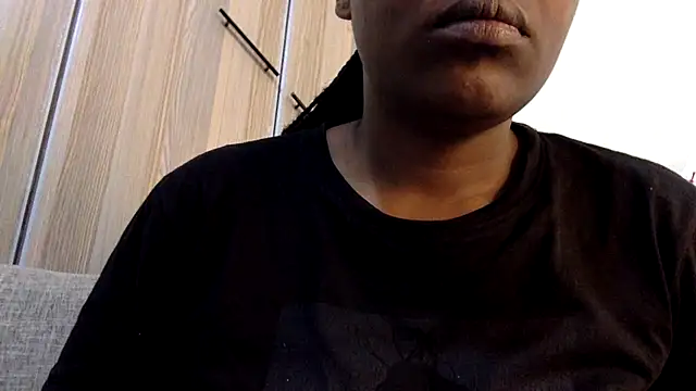 Snapshot of creamyjuices01 chatting on 07/19/26, 01:42 creamyjuices01 online show from 07/19/26, 01:42
