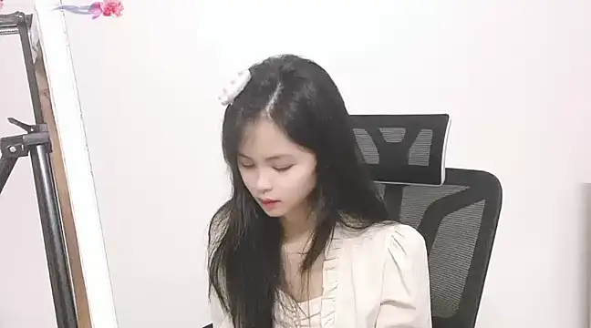 Snapshot of ---MIA--- chatting on 02/28/25, 08:20 ---MIA--- online show from 02/28/25, 08:20