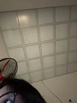 Jenni nana online show from 02/11/25, 10:04