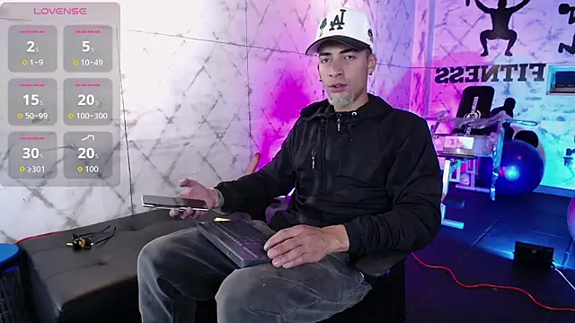 DrakeNeumann online show from 10/17/25, 03:42