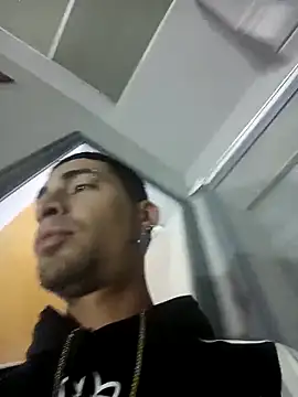 DrakeNeumann online show from 10/25/25, 02:41