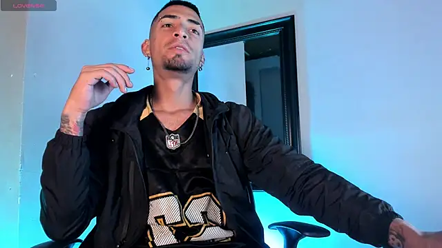 DrakeNeumann online show from 01/10/26, 03:52