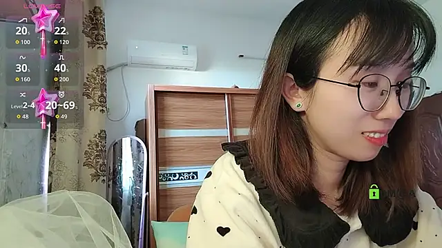 Lili 666 online show from 11/20/25, 07:30