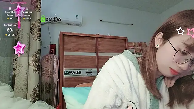 Lili 666 online show from 03/03/26, 01:56