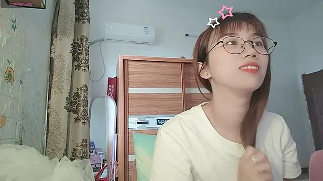 Lili 666 online show from 04/23/26, 05:30