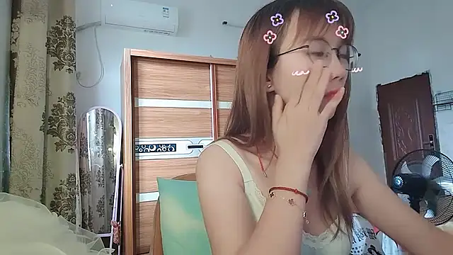 Lili 666 online show from 07/21/26, 06:27