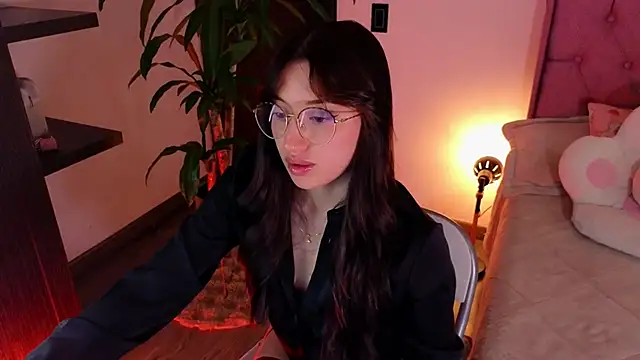 eimy22 online show from 01/25/25, 02:04