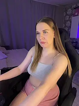 Lexi noah online show from 03/11/25, 07:36