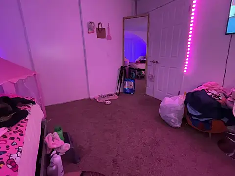 Onlypawzz online show from 03/06/26, 09:17