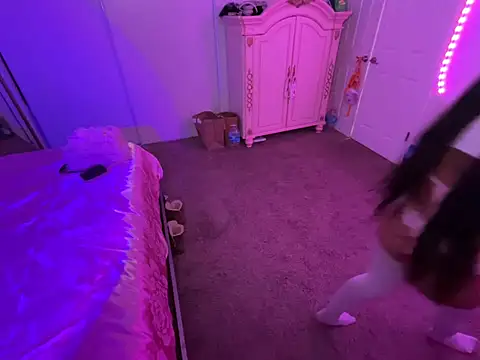 Onlypawzz online show from 03/27/26, 02:17