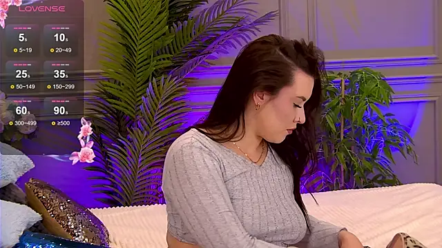 TrishaWinslet online show from 02/28/25, 03:15