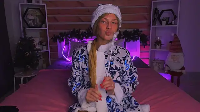 Snapshot of Jeanne_Williams chatting on 12/26/24, 06:41 Jeanne Williams online show from 12/26/24, 06:41