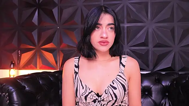 KasiaNoir  online show from 01/22/25, 12:49