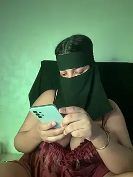 Narimane maroc online show from 07/19/26, 02:04