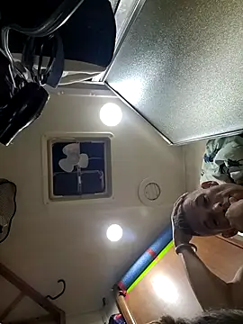 Snapshot of ILUV2TUCHMYKITTY chatting on 09/13/25, 10:04 ILUV2TUCHMYKITTY online show from 09/13/25, 10:04