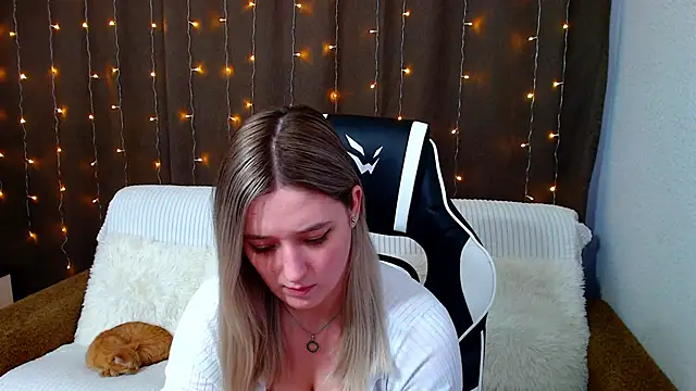 Snapshot of JessRosen chatting on 01/10/25, 08:18 JessRosen online show from 01/10/25, 08:18