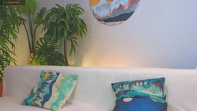 Snapshot of JessRosen chatting on 12/15/25, 03:33 JessRosen online show from 12/15/25, 03:33