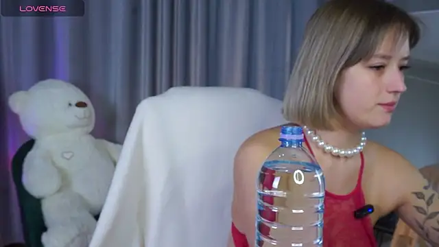 JessRosen online show from 04/30/26, 03:46