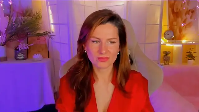 Snapshot of April_o_Nill chatting on 12/10/24, 01:55 April o Nill online show from 12/10/24, 01:55