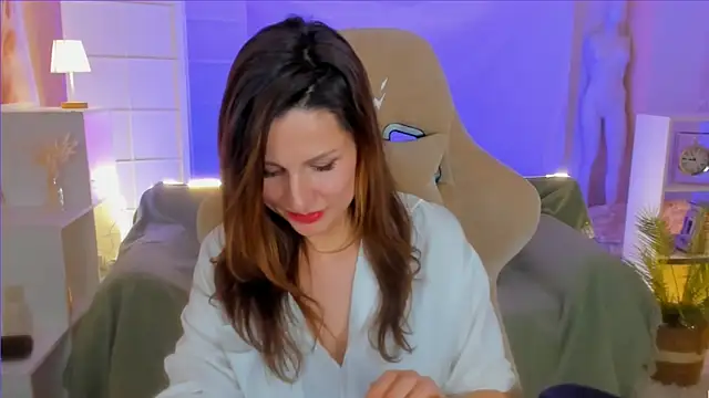 Snapshot of April_o_Nill chatting on 02/26/25, 03:19 April o Nill online show from 02/26/25, 03:19