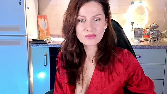 Snapshot of April_o_Nill chatting on 10/06/25, 02:25 April o Nill online show from 10/06/25, 02:25