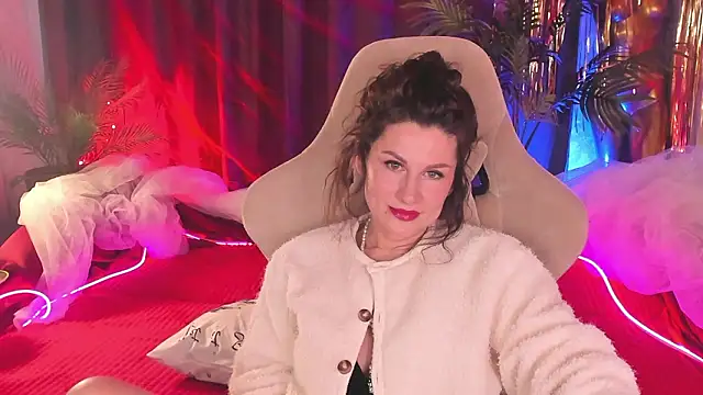 April o Nill online show from 02/10/26, 05:28