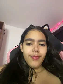 Snapshot of Victoriacarmo chatting on 02/01/26, 11:14 Victoriacarmo online show from 02/01/26, 11:14