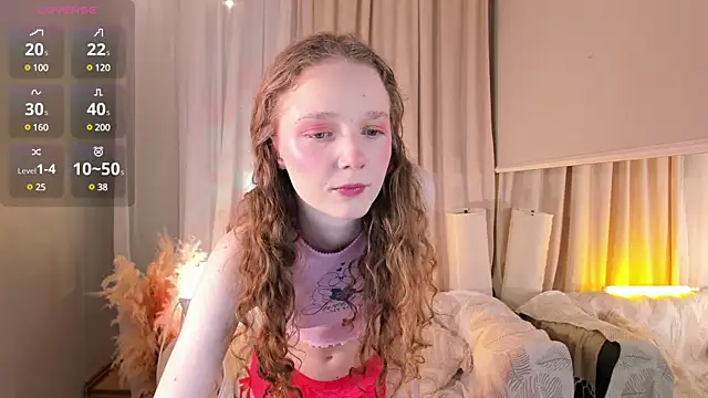 Snapshot of _Rose_Charming_ chatting on 02/22/25, 04:30  Rose Charming  online show from 02/22/25, 04:30