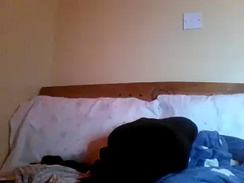 Snapshot of Sexy_jarisan chatting on 12/28/24, 11:05 Sexy jarisan online show from 12/28/24, 11:05