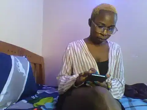 Snapshot of Sexy_jarisan chatting on 01/15/25, 07:48 Sexy jarisan online show from 01/15/25, 07:48