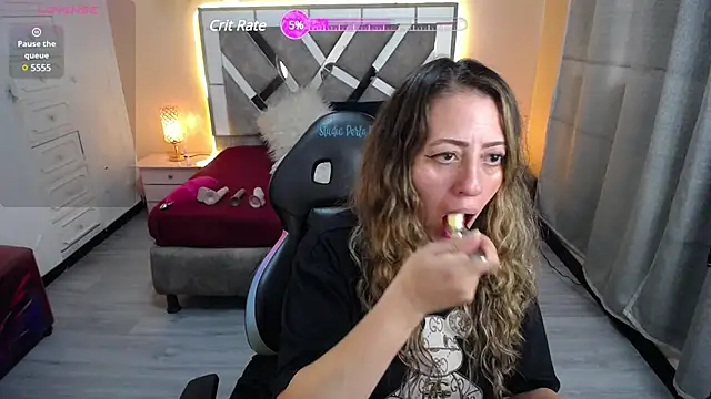 miss hanna07 online show from 02/21/25, 01:22