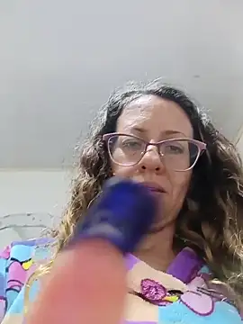 miss hanna07 online show from 10/22/25, 03:29