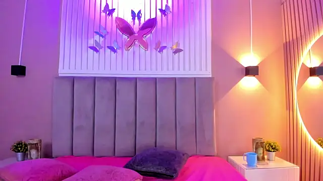 diosa cristal online show from 02/15/25, 03:52