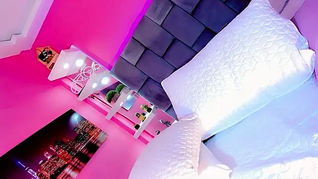 Saamanthaa11 online show from 04/05/26, 05:26