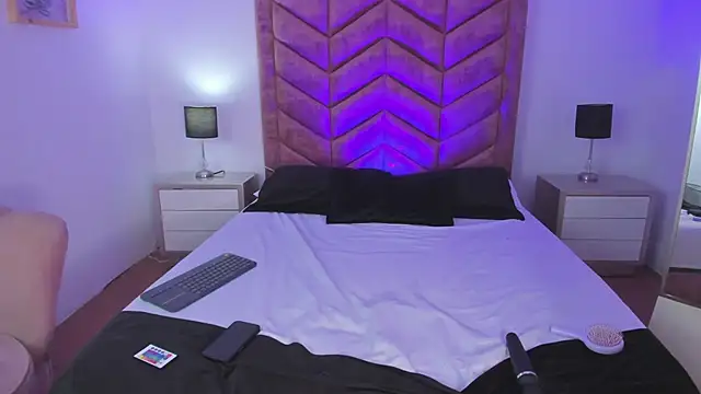 Tom Silver   online show from 02/07/25, 07:38