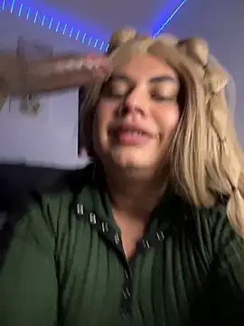 Tom Silver   online show from 09/23/25, 07:33