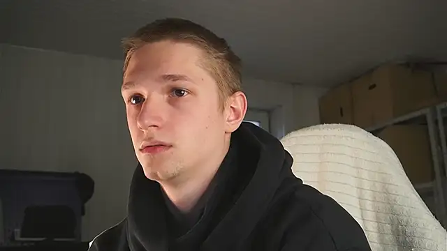 dustyn fox online show from 04/20/26, 01:25